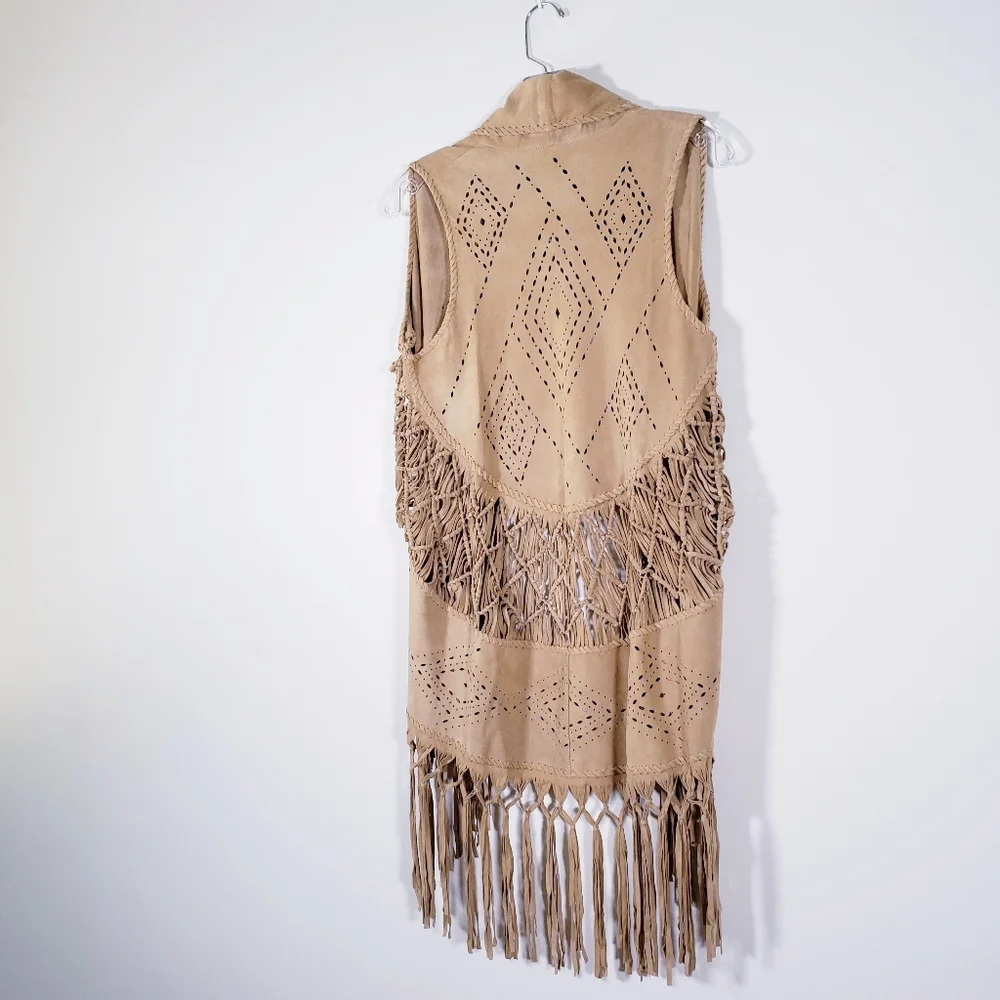 Mahiya Nomad Suede Fringe Vest Tan - Picture 11 of 17